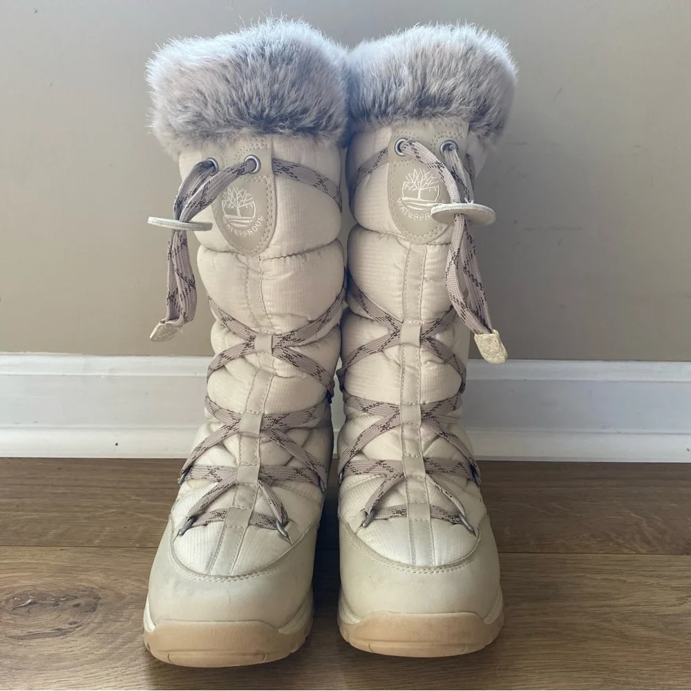 Timberland Chillberg Over the Chill Waterproof Boots Womens Size 6